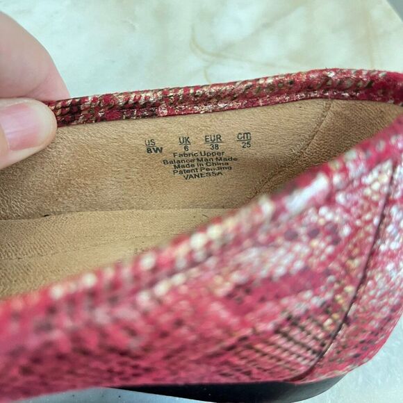 Naturalizer Red Snake Print Flats 8W - Picture 7 of 7